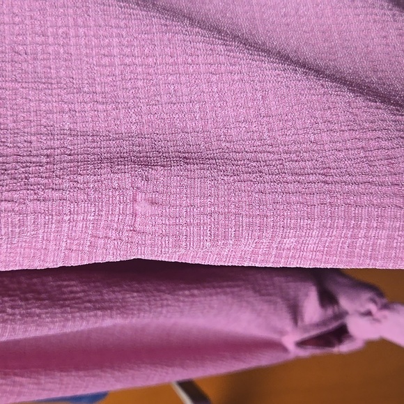 2 Express Shirts - Picture 11 of 12